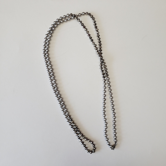 Ann Taylor Silver Tone Faux Pearl And Silver Tone Beaded Necklace - Picture 13 of 13